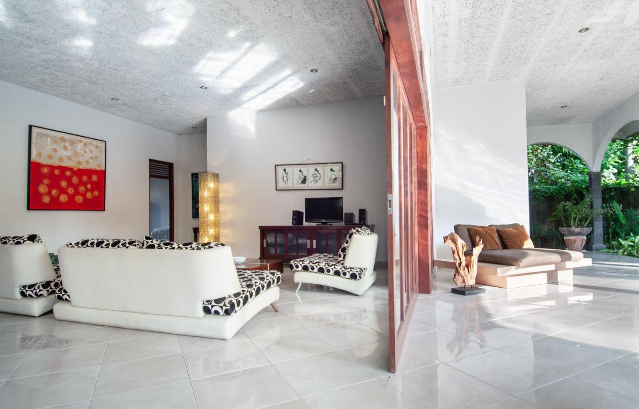 Villa Kelapa โลวินา ภายนอก รูปภาพ