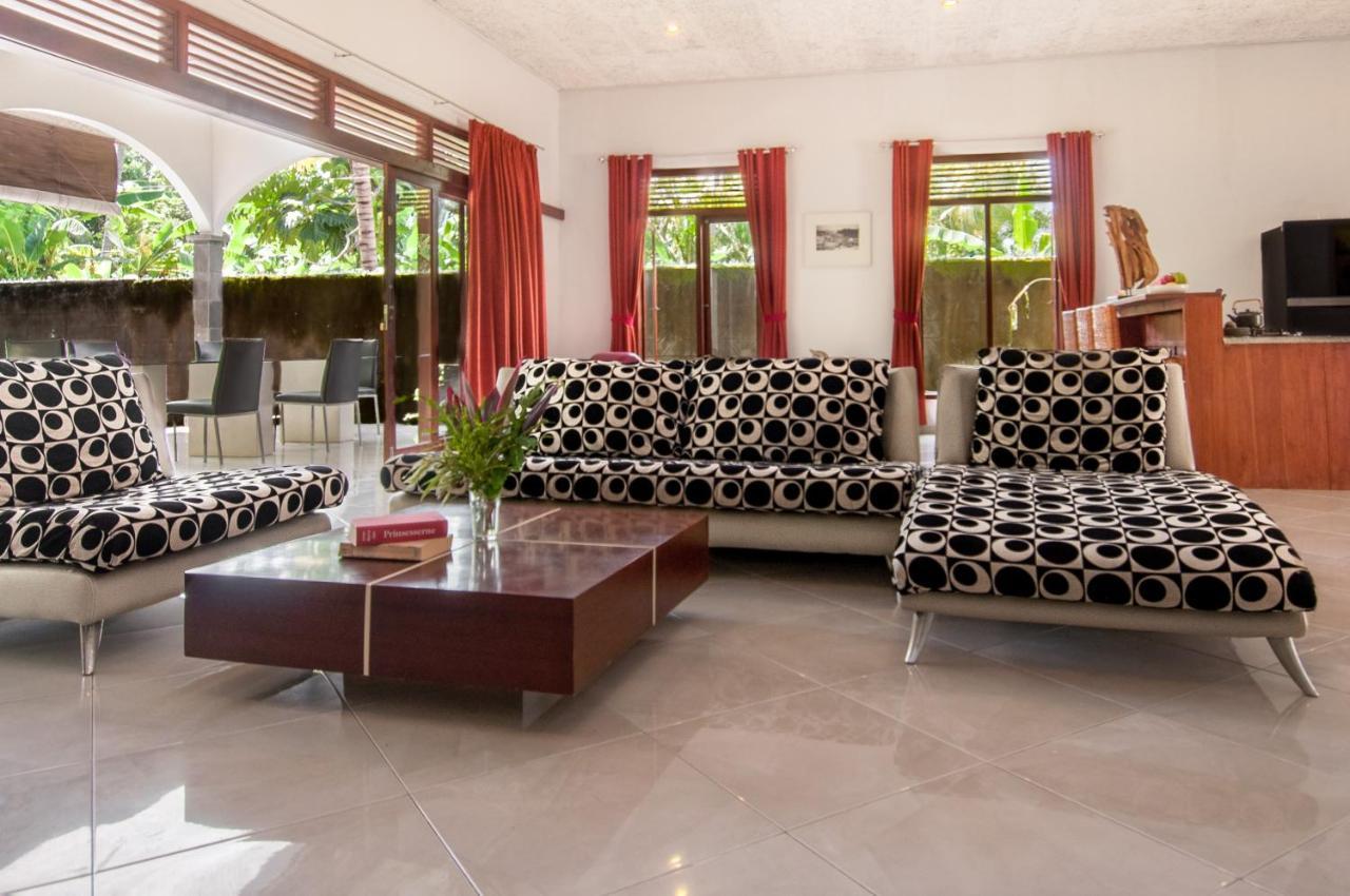 Villa Kelapa โลวินา ภายนอก รูปภาพ